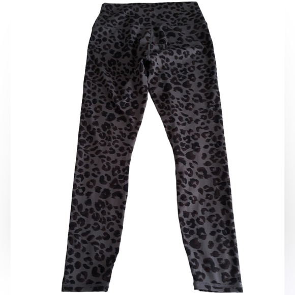 Varley Small Animal Leopard Cheetah Print Leggings - Picture 5 of 15